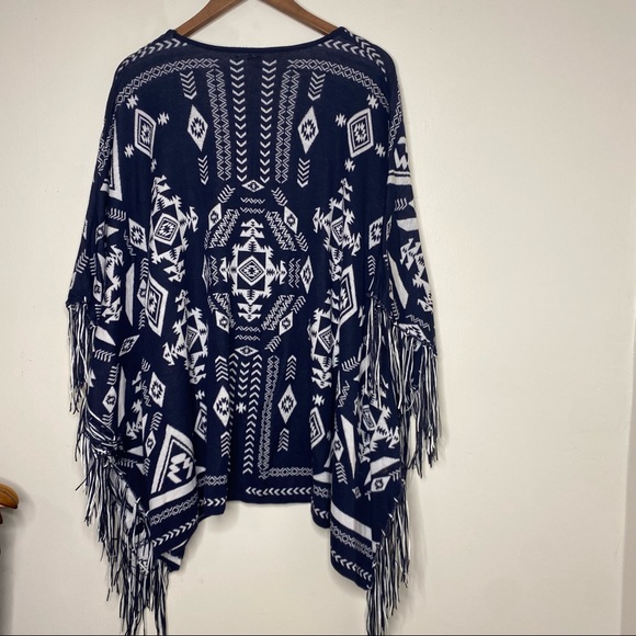 H&M divided poncho navy tribal print fringe tassels bohemian western - Picture 5 of 5
